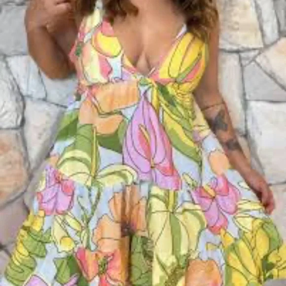 🌸 Farm Floral Romper – Size L (G) 🌸 - Picture 3 of 8